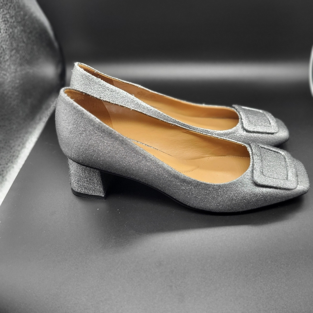 Talbots Carlye Buckle Block Heel Pumps Sz.8.5 M. - Picture 7 of 12